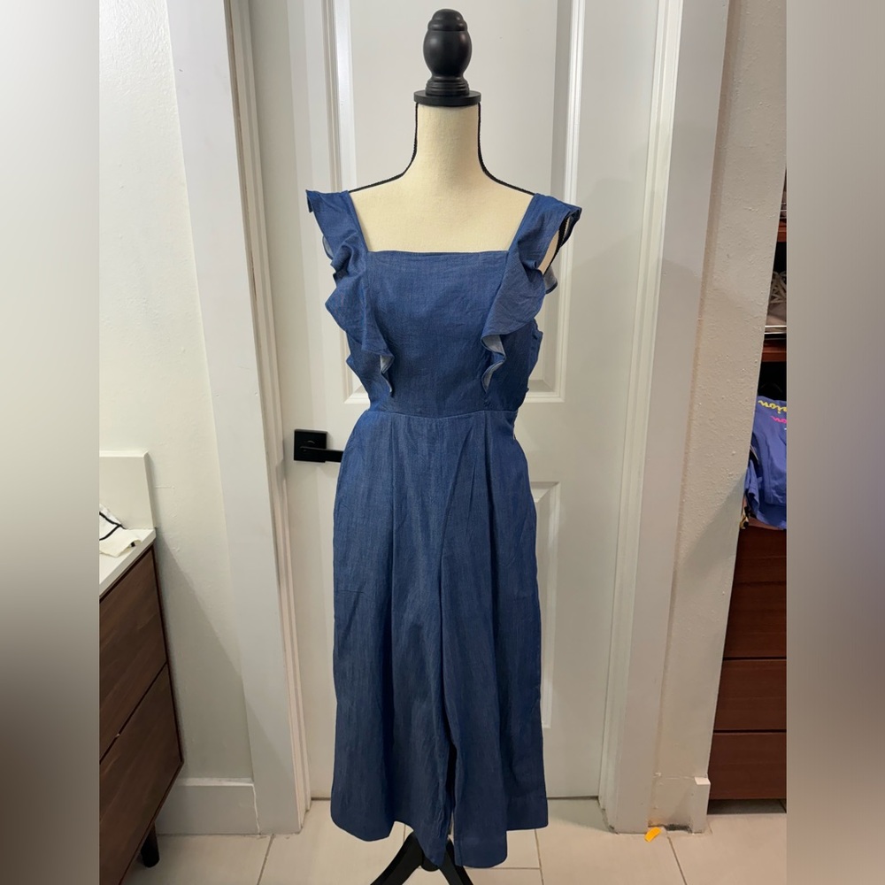 BCBGeneration jumpsuit size 0
